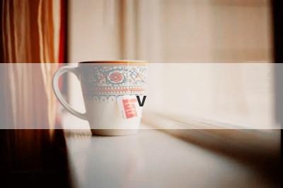 v 领口大了怎么改小窍门(v领口太低怎么改小窍门)